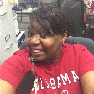 Meet your Posher, Angela